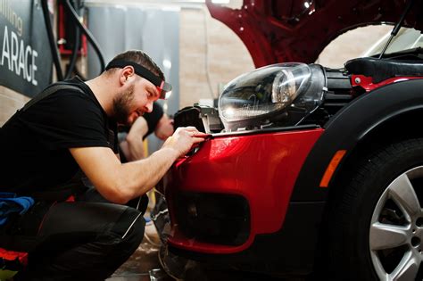 How Much Do Car Detailers Make: A Detailed Insight into the Industry